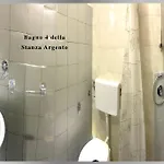Capozza Maria Greca Pensión 3*