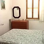 Capozza Maria Greca 3*