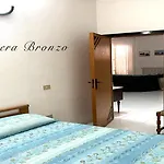 Capozza Maria Greca Pensión 3*
