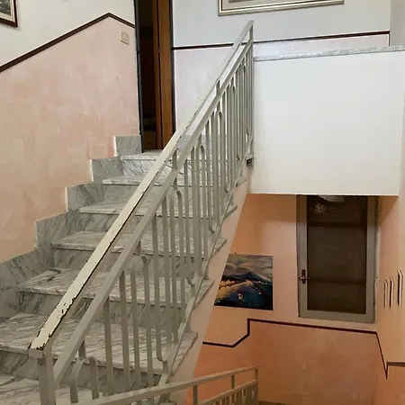 Capozza Maria Greca 3* 레 카스텔라