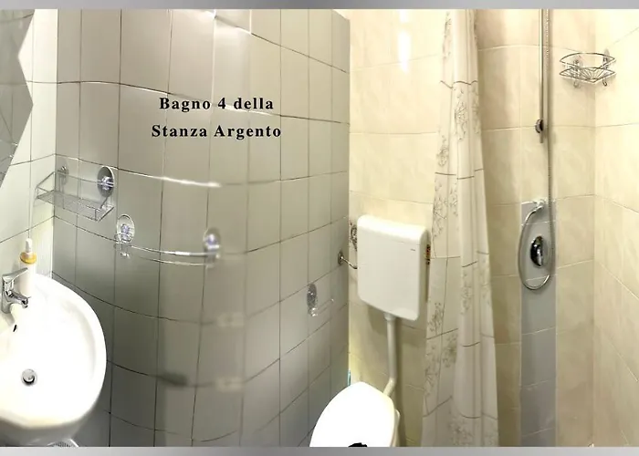 Capozza Maria Greca Πανσιόν 3*